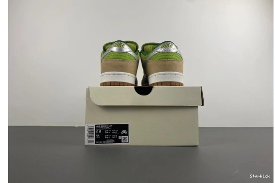 “Escargot”  SB  FQ7585-200 Low Dunk Nike 0203